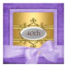 Invitation pourpre de cadre de fête d'anniversaire