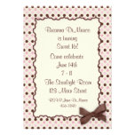 Invitation rose de point de polka de chocolat