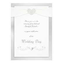 Invitations argentées et blanches de mariage