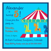 Invitations colorées de partie d'anniversaire de e