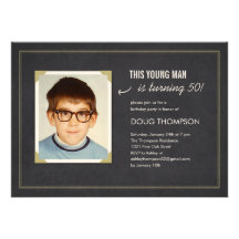 Invitations drôles d'anniversaire avec une vieille