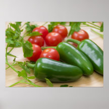 Jalapenos, tomates cerise, et coriandre frais posters