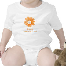 Je suis le présent de jour de mère de la maman t-shirts
