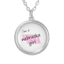 Je suis une fille du Nébraska Pendentifs