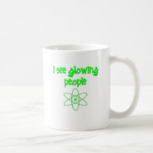 Je vois les personnes rougeoyantes tasse