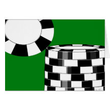 Jetons de poker blancs noirs sur le vert cartes de vœux