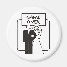 Jeu au-dessus de mariage aimants
