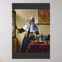 Jeune femme avec un broc de l'eau., par Johannes V Posters
