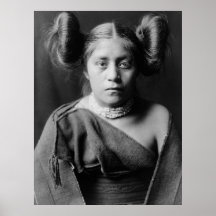 Jeune fille indienne de Tewa, les années 1900 tôt Poster