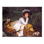 Jeune Madame et son carlin d'animal familier dans  Carte Postale