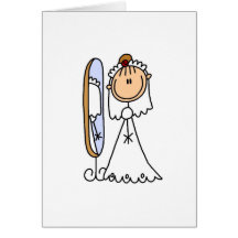 Jeune mariée étant prête pour la carte de mariage