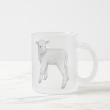 Jeune tasse en verre givré d'agneau