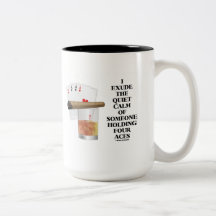 J'exsude le calme tranquille de quelqu'un qui tien mugs à café