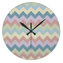 Jolie horloge murale de motif de zigzag