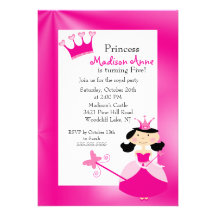 Jolie invitation de fête d'anniversaire de princes