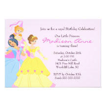 Jolie invitation de fête d'anniversaire de princes