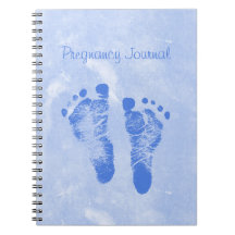 Journal mignon de grossesse d'empreintes de pas de carnets