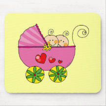 Jumeaux de bébé de fille tapis de souris