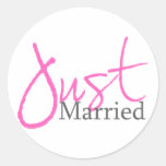 Juste marié (manuscrit rose) adhésifs ronds