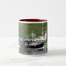 Kirsten Marie, bateau de crabe dans le port néerla Tasses À Café