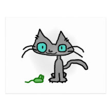Kitty fier avec son jouet de souris carte postale