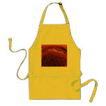 La chemise de l'artiste orange et jaune tablier
