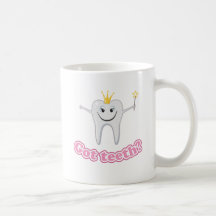 La fée de dent a obtenu des dents tasse à café