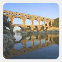 La France, Avignon. L'aqueduc romain de Pont du le Sticker Carré