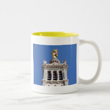 La Garde de Notre Dame De Tasse À Café