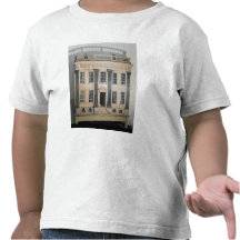 La grande maison de poupée anglaise de House T-shirts