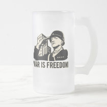 La guerre est liberté tasses