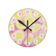 La limonade rose "numérote" le milieu d'horloge ro