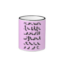 La mode de beauté chausse des silhouettes mug