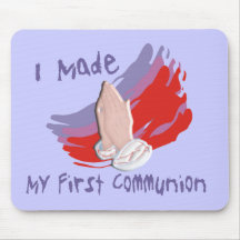 La première communion badine des chemises et des c tapis de souris