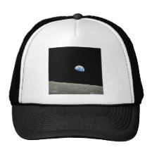 La terre se lève de la lune casquette