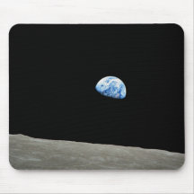 La terre se lève de la lune tapis de souris