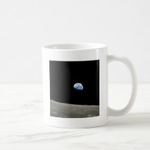 La terre se lève de la lune tasse à café