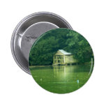 lac vert avec la péniche pin's avec agrafe