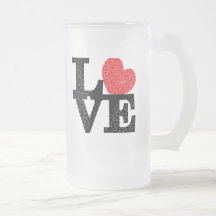 L'amour a ajusté l'empreinte florale mugs à café