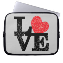 L'amour a ajusté l'empreinte florale trousses pour ordinateur portable