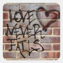 L'amour n'échoue jamais le graffiti autocollants