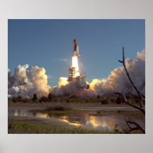 Lancement de la découverte de navette spatiale (ST Poster