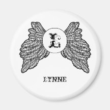 L'ange décoré d'un monogramme personnalisé s'envol