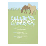 L'anniversaire de deux de Brown garçons de chevaux Faire-parts