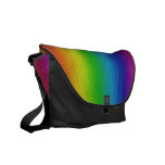 L'arc-en-ciel colore le sac besace