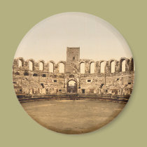 L'arène, Arles, France magnets
