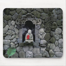 L'Asie, Indonésie, Bali. Un tombeau de Bouddha Tapis De Souris
