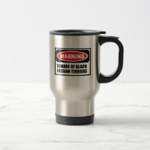 L'avertissement PRENNENT GARDE de la tasse RUSSE N
