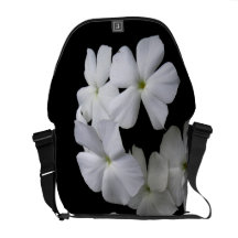 Le blanc de flottement se développe sac messenger sacoche