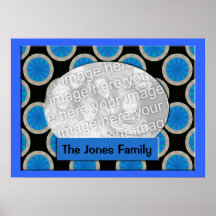 Le bleu entoure le cadre de photo posters